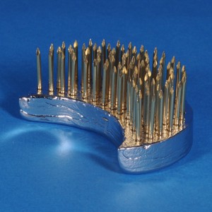 2.25" (57 mm) Crescent Pinholder 2.25" (57 mm) Crescent Pinholder